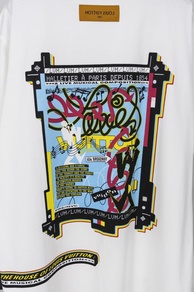 大人気 ルイヴィトン n級品 LVバンドミュージシャンスプレープリント半袖Tシャツ