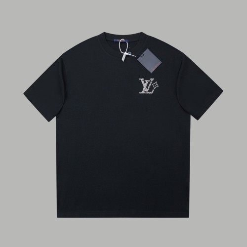 日本未入荷 ルイヴィトン n級品 の LVアルファベットドリル半袖