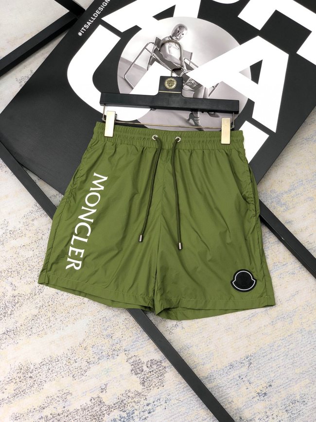 日本未入荷 モンクレール 偽物通販 のビーチパンツ