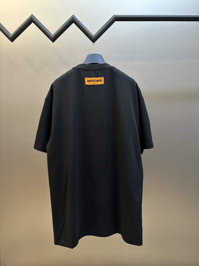 超奇跡の入荷☆ ルイヴィトン スーパーコピー Lv刺繍ビーズコットン半袖