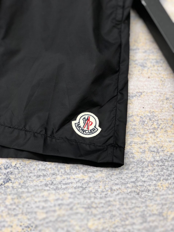 超奇跡の入荷☆ モンクレール n級品 のビーチパンツ