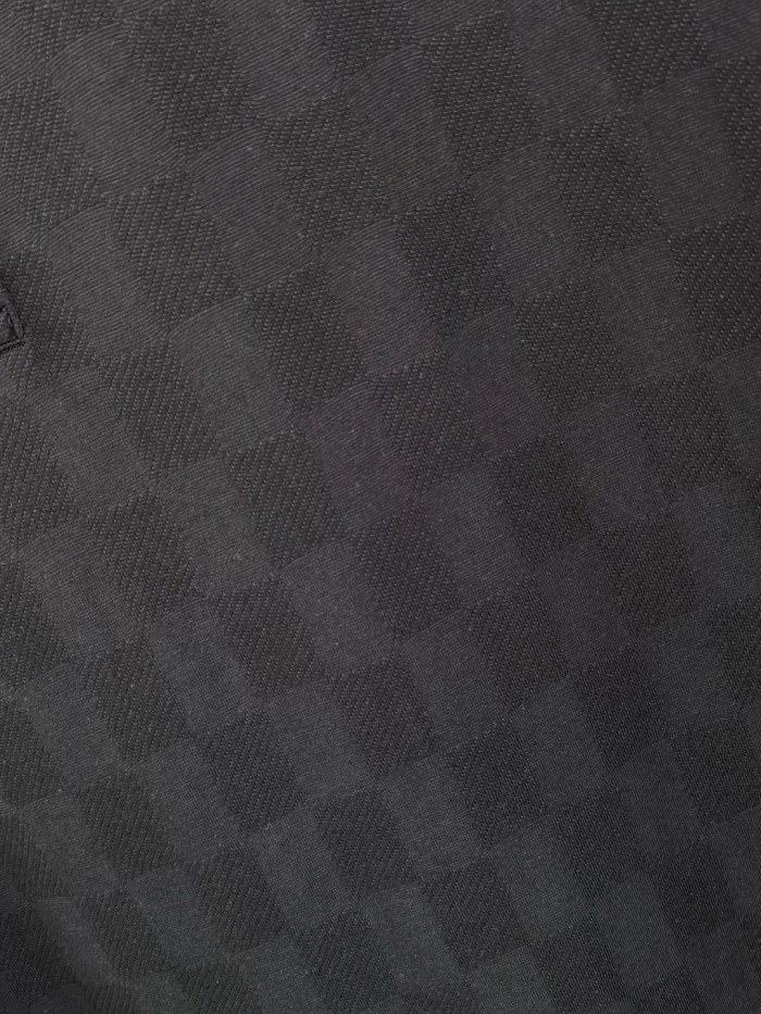 日本未入荷 ルイヴィトン コピー LV25春夏フルジャカード襟半袖2色