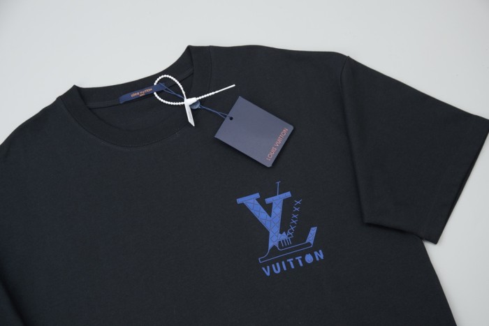 使い勝手良し ルイヴィトン コピー のLVアルファベットプリントドリル半袖