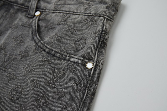 【話題商品！】ルイヴィトン n級品 Lv 25 ss春先の新作ジャカード柄デニムパンツ