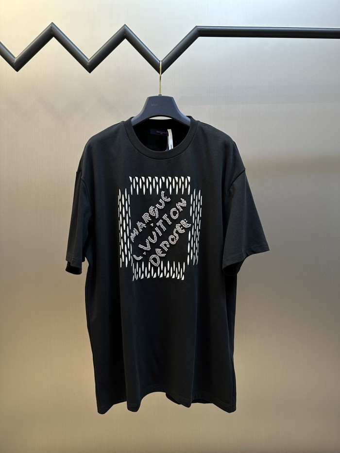 超奇跡の入荷☆ ルイヴィトン スーパーコピー Lv刺繍ビーズコットン半袖