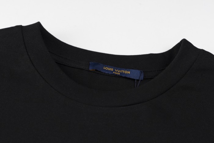 高品質 ルイヴィトン 激安偽物 LVビーズ刺繍アルファベット半袖Tシャツ