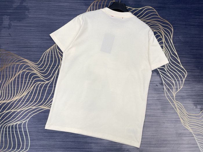 入手困難 ルイヴィトン コピー プリントアルファベットロゴラウンドネック半袖Tシャツ