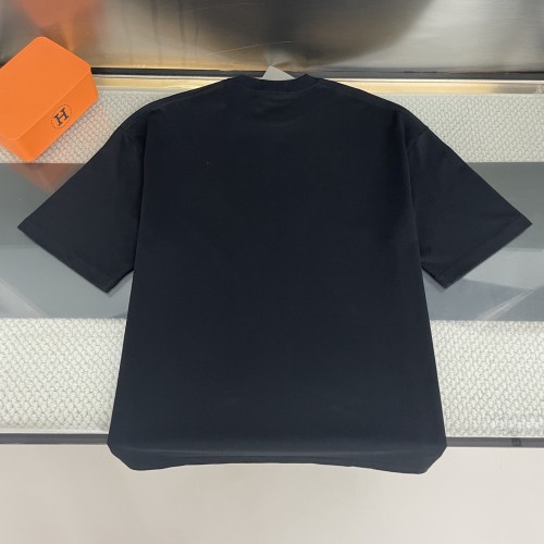 超話題! バレンシアガ 偽物通販  のタワーキーホルダー半袖Tシャツ