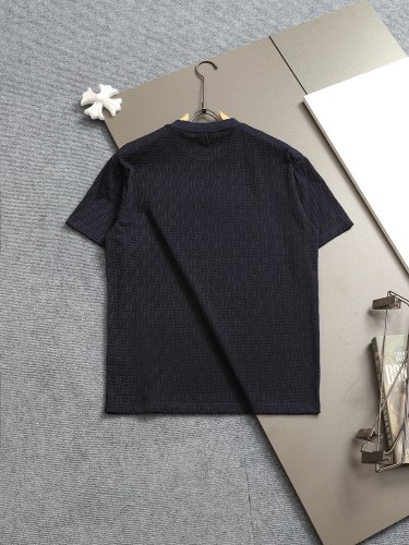 【話題商品！】フェンディ コピー 2025SSのクラシックな戦馬プリントロゴの暗紋タオル刺繍アルファベットロゴTシャツ