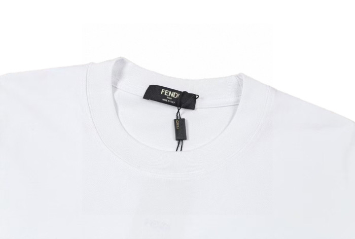 一目惚れ♪ フェンディ 偽物通販  のカートゥーンプリント綿100枚トレンド半袖Tシャツ