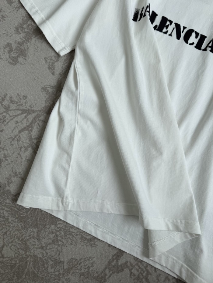 超奇跡の入荷☆ バレンシアガ n級品 アルファベットロゴプリントラウンドネック半袖Tシャツ