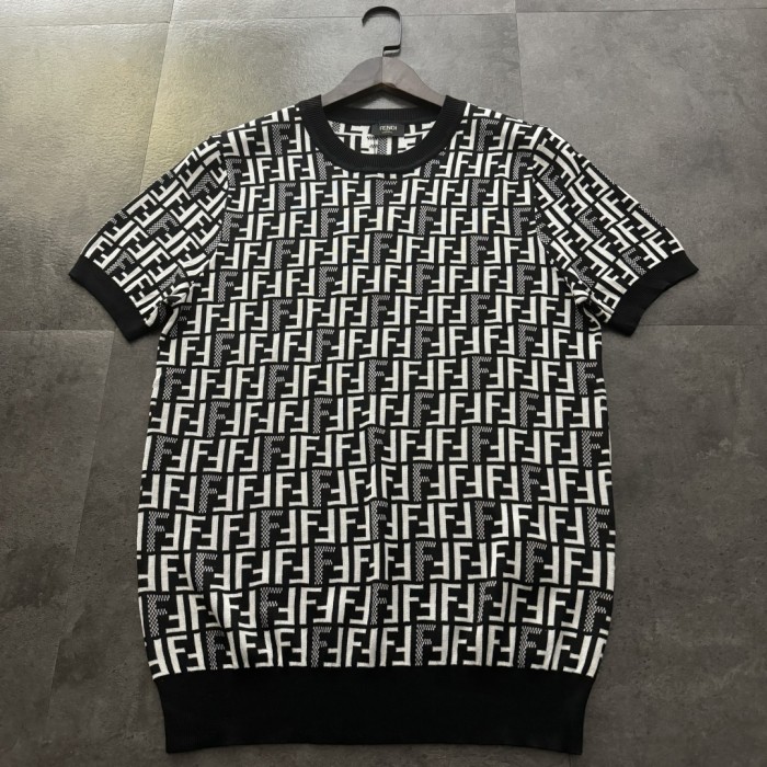 使い勝手良し フェンディ 激安偽物 のジャカードシルクセーター半袖Tシャツ