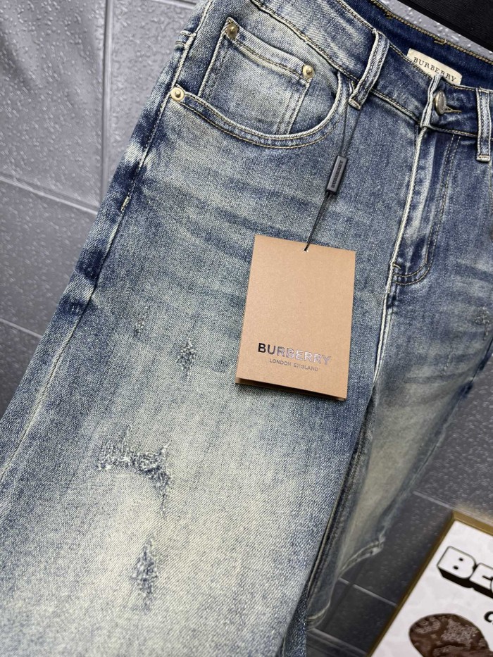 高品質  バーバリー コピー Burberryカスタムアルファベットレザーカジュアルデニムパンツ
