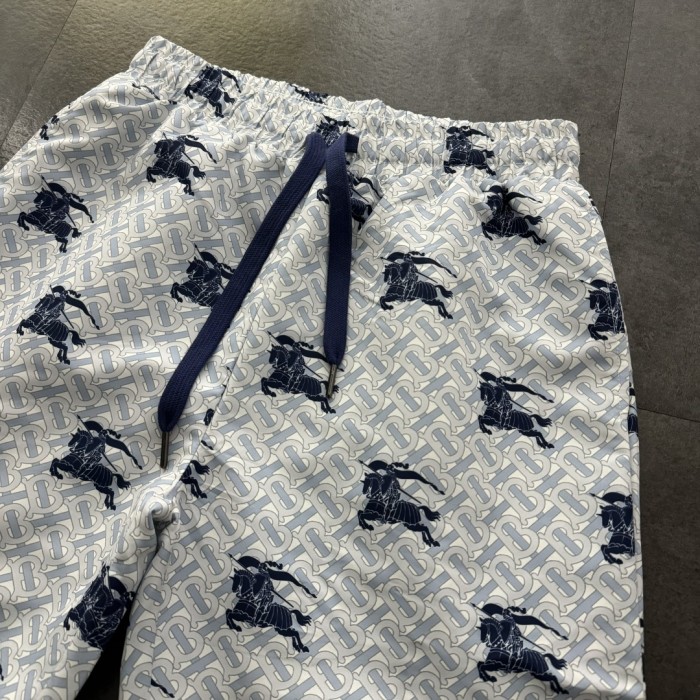 稀少 バーバリー 激安偽物 Burberry老花満印ビーチパンツショートパンツ