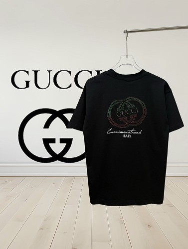【限定】グッチ スーパーコピー Gucciの前後に刺繍された丸首半袖Tシャツ