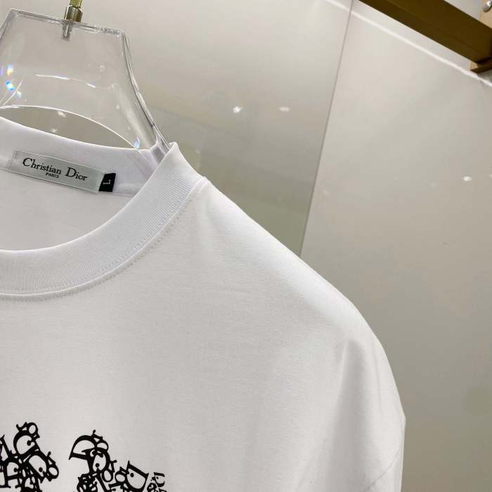 稀少 ディオール 激安通販 の25 SS胸貼りプリントロゴ丸首半袖Tシャツ