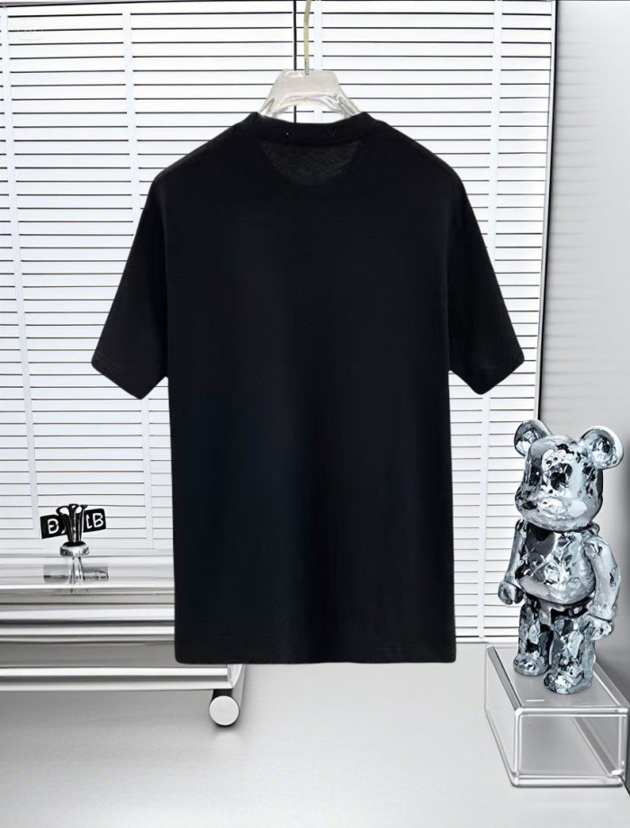 高品質 ディオール 激安偽物 の25 SS胸貼りプリントロゴ丸首半袖Tシャツ