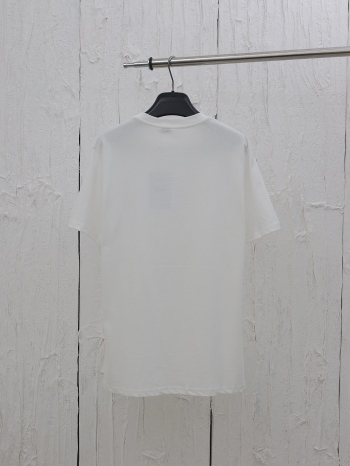 日本未入荷 セリーヌ n級品 25 SS春夏凱旋門刺繍半袖