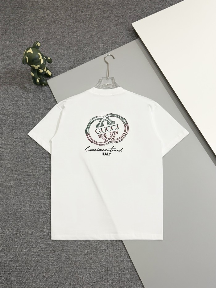 稀少 グッチ コピー Gucciの前後に刺繍された丸首半袖Tシャツ