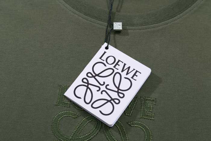 ★超人気 ロエベ スーパーコピー LOEWEマカロン刺繍半袖