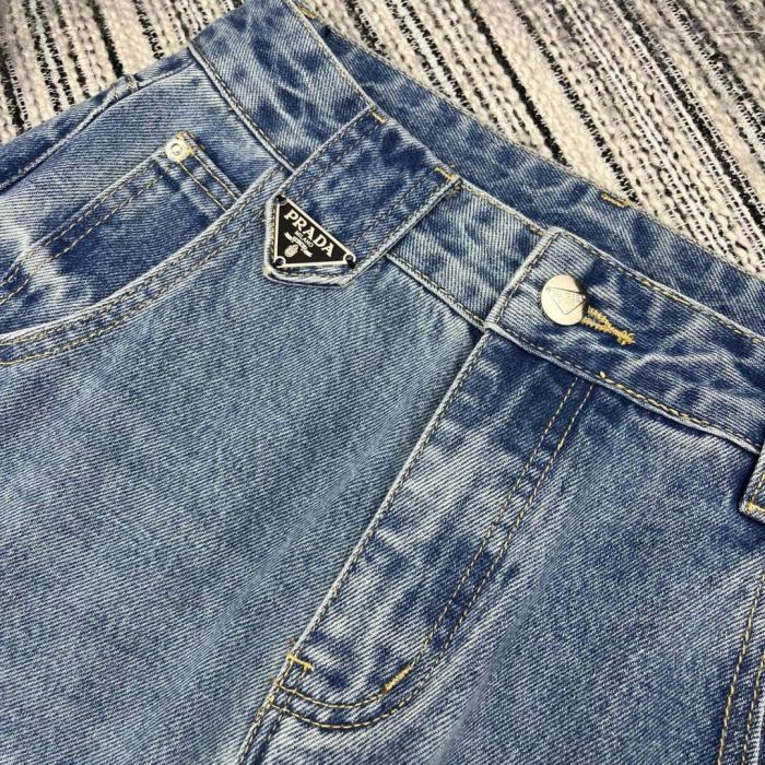 【限定】 プラダ コピーおすすめ 逆三角グラデーション刺繍ジーンズ