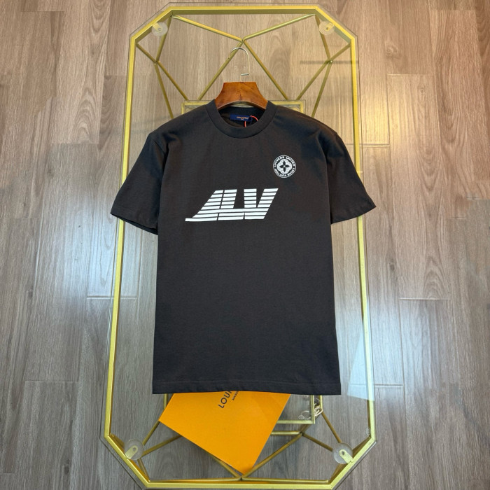 入手困難  ルイヴィトン コピー クラッシュカラープリント半袖Tシャツ