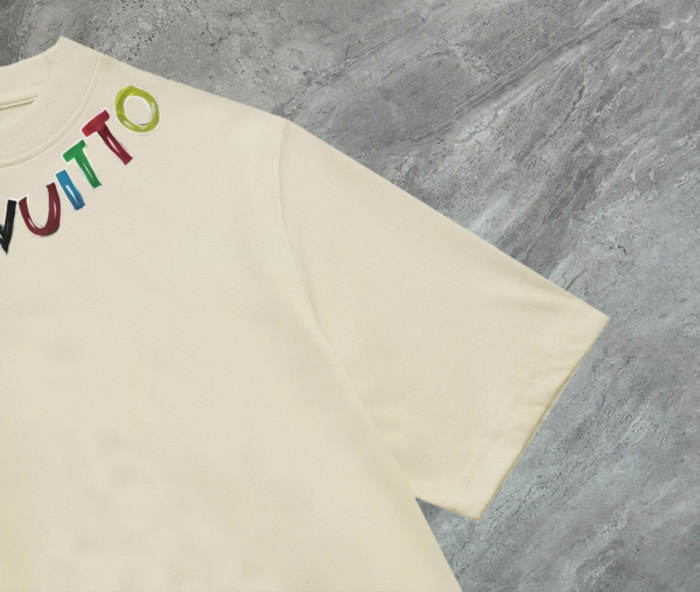 大人気 ルイヴィトン コピー  Louis Vuitton丸首半袖Tシャツ