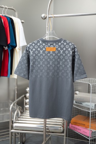 使い勝手良し ルイヴィトン 激安通販 老花グラデーション半袖Tシャツ