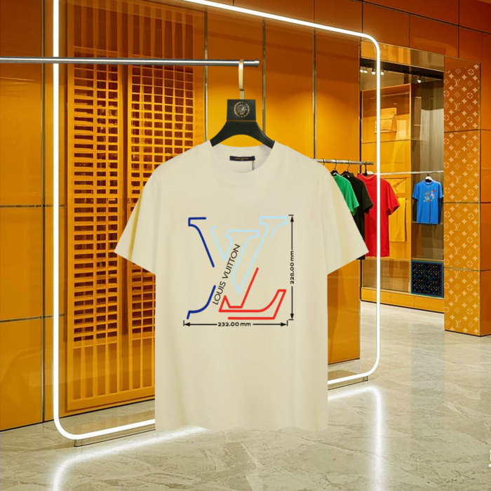 日本未入荷 ルイヴィトン 激安偽物 Louis Vuitton丸首半袖Tシャツ