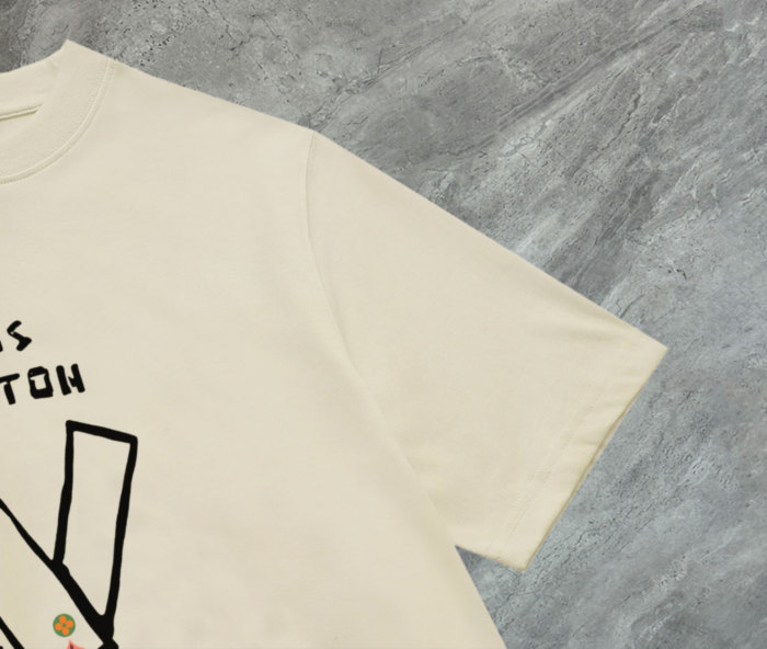 入手困難 ルイヴィトン 激安偽物 Louis Vuitton丸首半袖Tシャツ
