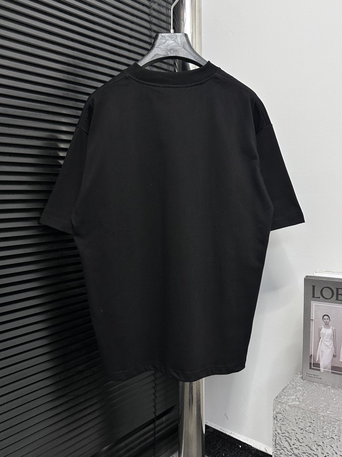 新作 ルイヴィトン 激安通販  Louis Vuittonプリントデザイン丸首半袖Tシャツ