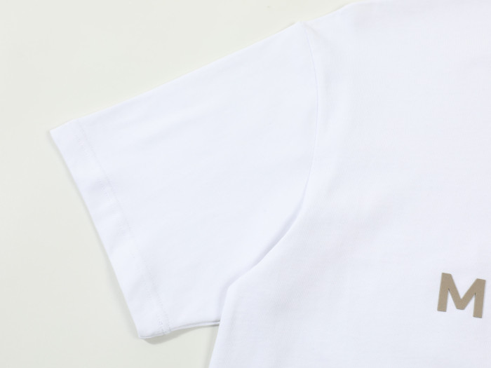 稀少 モンクレール コピーおすすめ 彫刻半袖Tシャツ