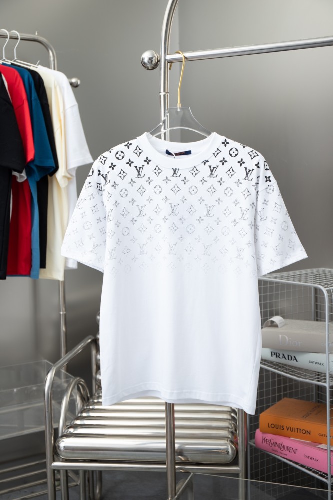 追跡付 ルイヴィトン 激安偽物 老花グラデーション半袖Tシャツ