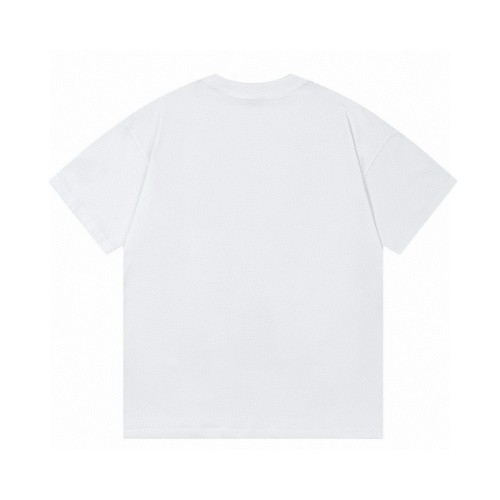 日本未入荷 グッチ スーパーコピー のデジタル直噴イラストアルファベットロゴ半袖Tシャツ