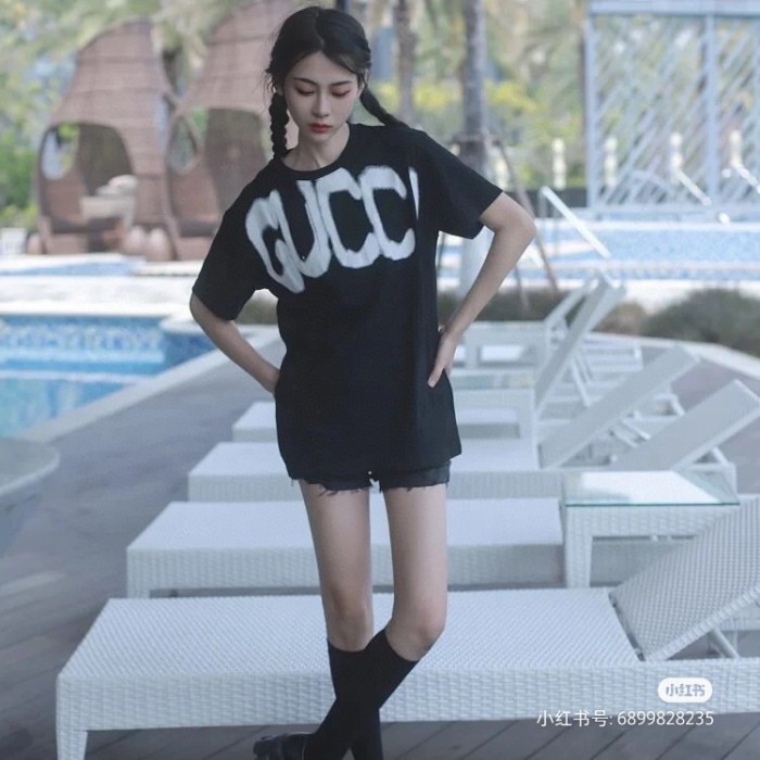 一目惚れ♪ グッチ スーパーコピー の半袖Tシャツ