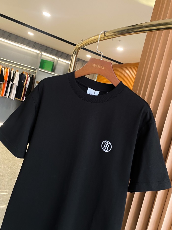 新作 バーバリー スーパーコピー の半袖Tシャツ