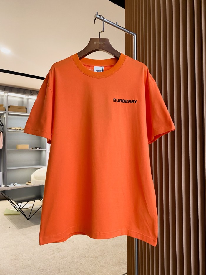一目惚れ♪ バーバリー コピーおすすめ の背中TB刺繍コットン半袖Tシャツ