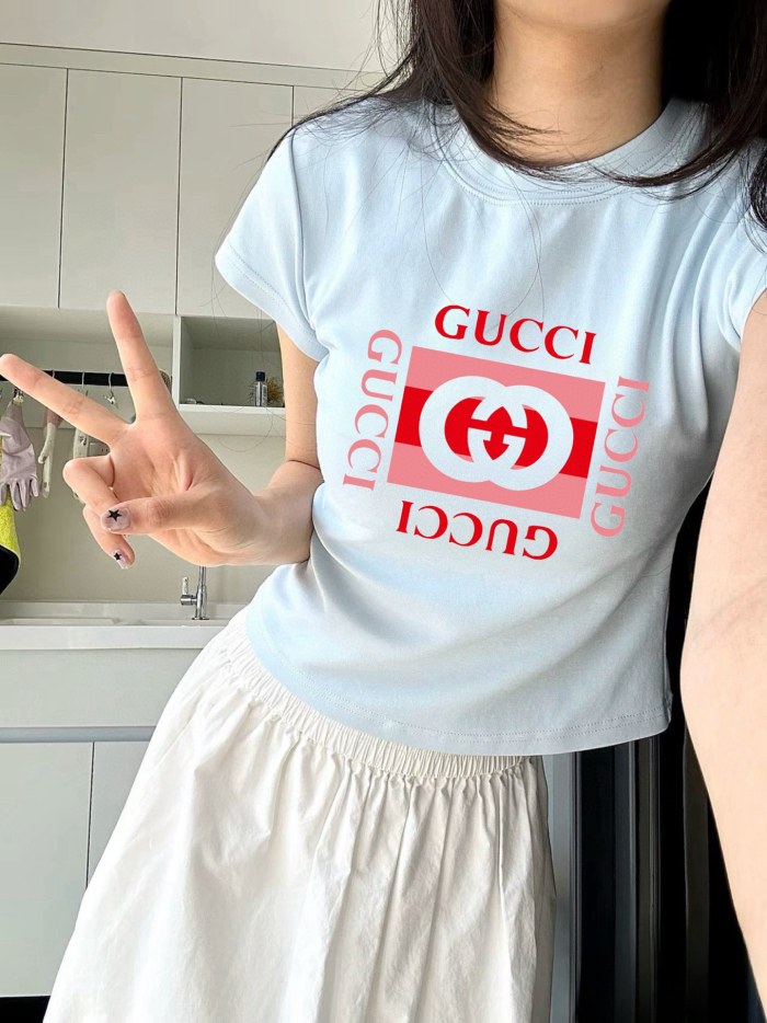 稀少 グッチ 激安通販 のアルファベットロゴショルダーウエストトリムタイプレディース半袖Tシャツ