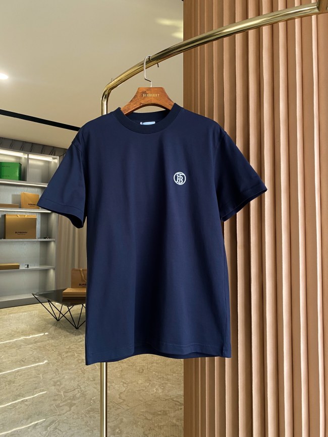 【話題商品！】バーバリー 激安通販 の半袖Tシャツ