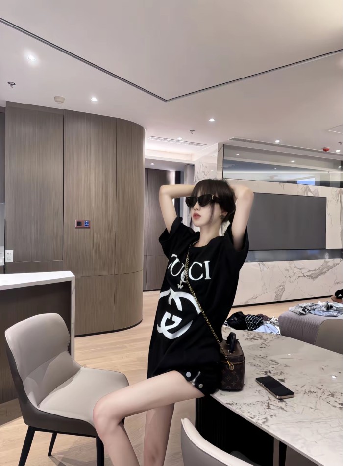 稀少 グッチ コピー のダブルリングのロゴアルファベット柄半袖Tシャツ