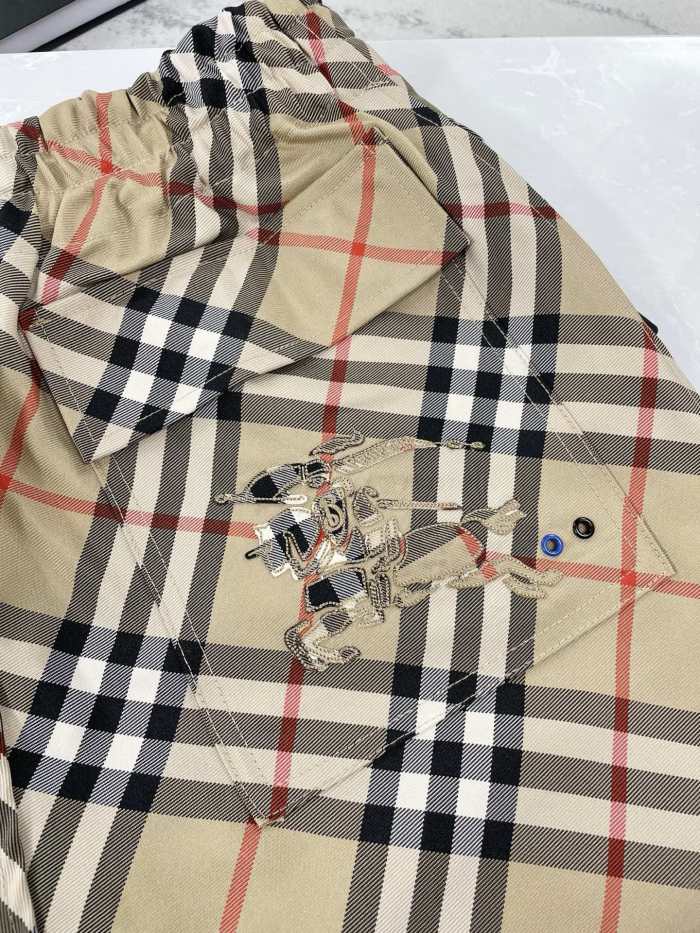 日本未入荷 バーバリー 偽物通販 の25 ss新作チェック柄パンツ