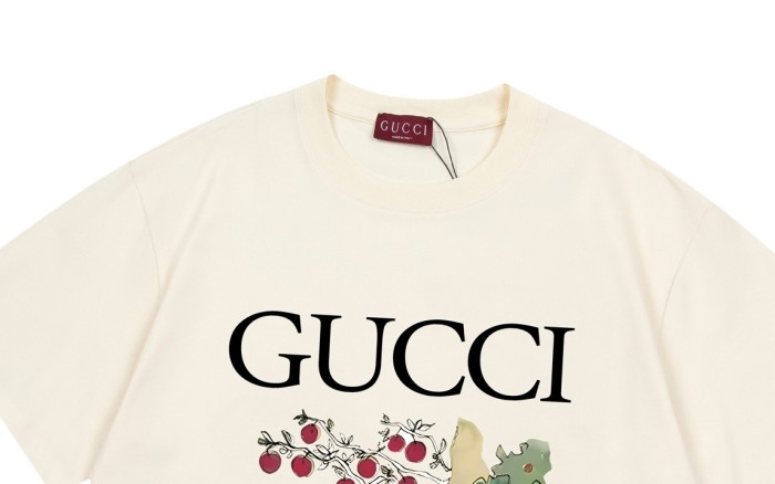 【限定】グッチ n級品 の速デジタル直噴趣味猫ロゴ男女同型半袖Tシャツ