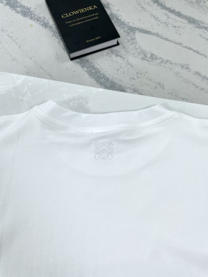 累積売上総額第１位！ ロエベ n級品 の プリントクルーネック半袖Tシャツ