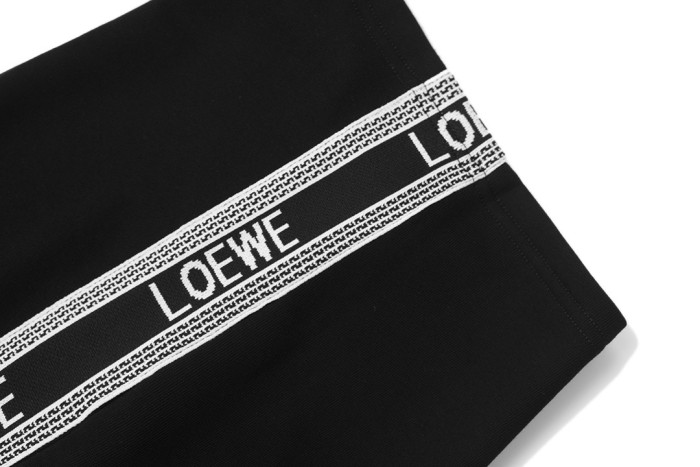 超話題! ロエベ 偽物通販 の刺繍ロゴカジュアルパンツ