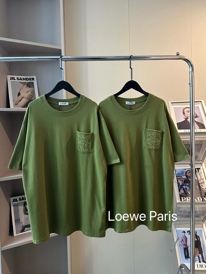 追跡付 ロエベ 激安通販 のアボカド色ポケット刺繍半袖Tシャツ