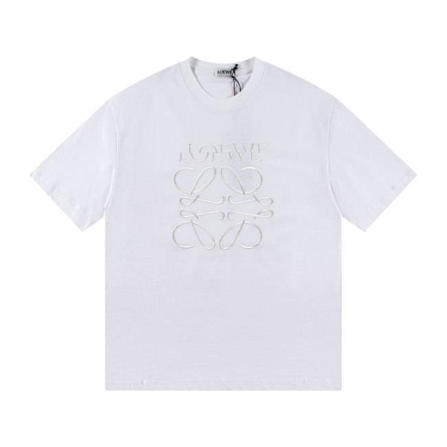 日本未入荷 ロエベ n級品 のランダム刺繍ゆったり半袖Tシャツ