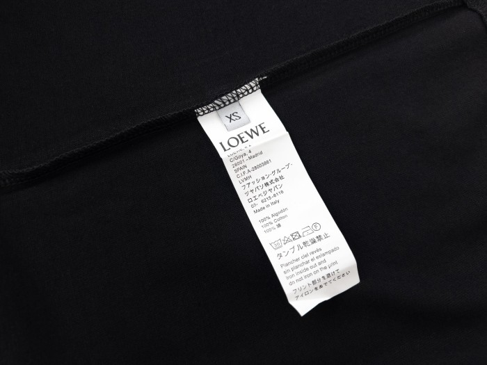 入手困難  ロエベ 激安通販 の刺繍Tシャツ