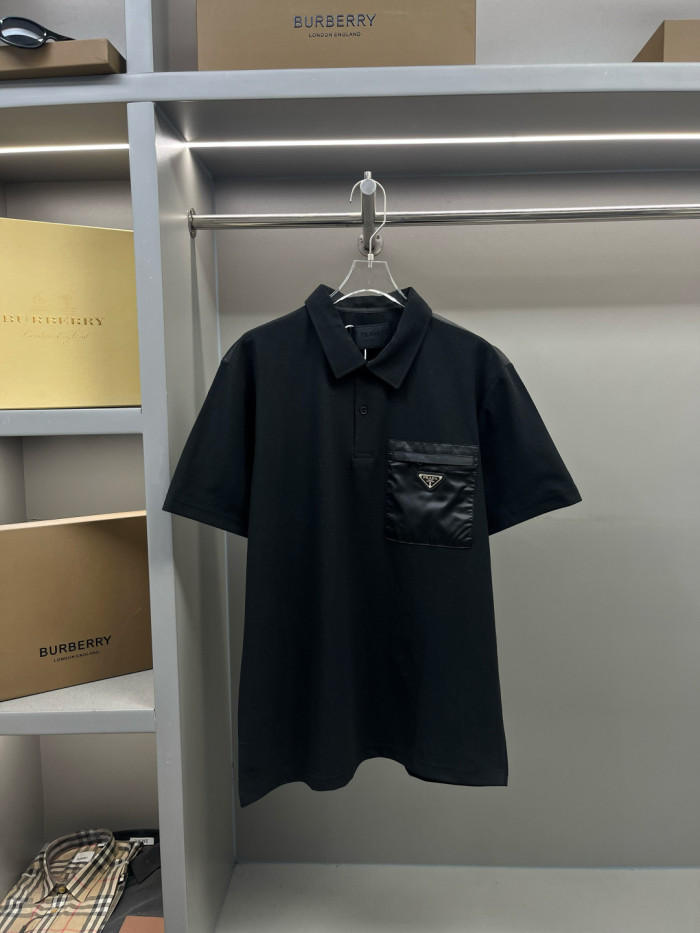 日本未入荷 プラダ 激安通販 のポケットトリコロール新作ポロシャツ