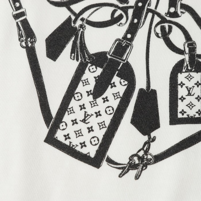 使い勝手良し プラダ 激安偽物 の落書きアルファベットロゴプリント半袖Tシャツ