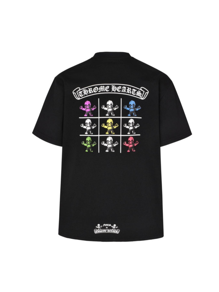 日本未入荷 クロムハーツ 激安偽物 のドクロ半袖Tシャツ